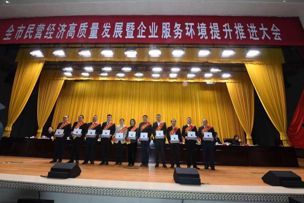新澳全年免費資料大全，探索與收獲，新澳全年免費資料大全，探索之旅與收獲的時刻